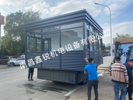 3.9m-4.3m-2.8高 钢结构岗亭 发货江西省中医院项目
